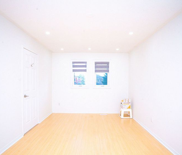 For Lease - 27 Killaloe Crescent, Halton Hills, Ontario - Photo 3