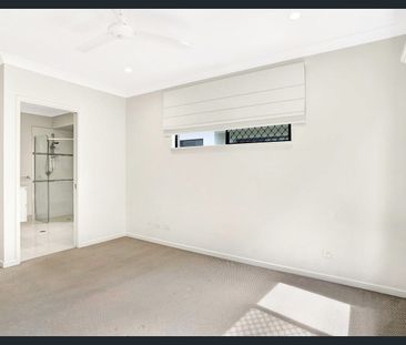 RENT IN PARADISE | Smithfield 35 Brockman Way, Smithfield - Photo 4