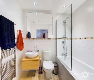 Bridge Road, Welwyn Garden City, AL8 - Photo 1