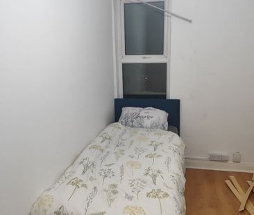 Room in a Shared House, Birmingham, B23 - Photo 2