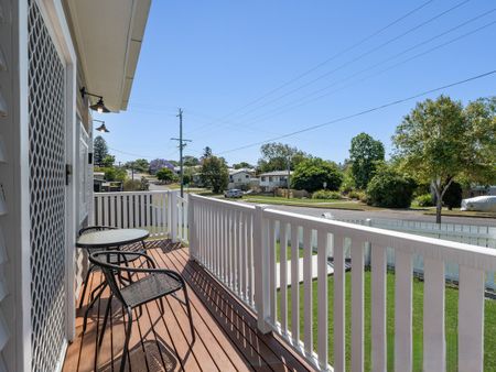 19 Bridge Street, North Booval - Photo 5