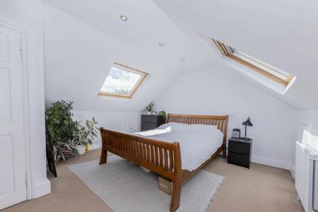 Laitwood Road, SW12, London - Photo 2