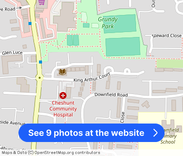 King Arthur Court, Cheshunt, Waltham Cross, EN8 - Photo 1