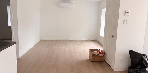 Logement loyer 4 1/2 - Photo 2