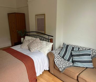 7 bedroom house to rent - Photo 4