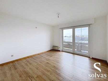 Gerenoveerd dakappartement met 2 terrassen, garage en 2 slaapkamers in centrum Aalter - Photo 3