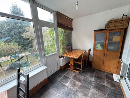 4 bedroom house to rent - Photo 3