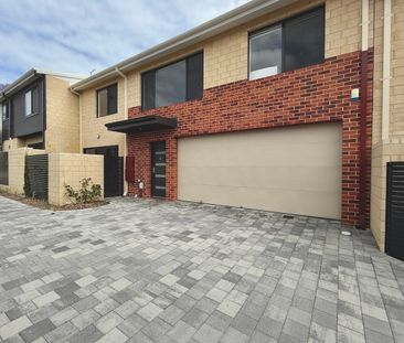 Innaloo Townhouse For Rent - Photo 5