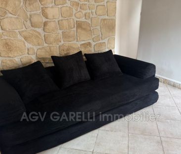 Location Appartement 1 pièce 35m² SIX FOURS LES PLAGES 83140 - Photo 1