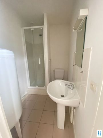 Location Appartement 1 pièce 21m² ROUEN 76000 - Photo 2