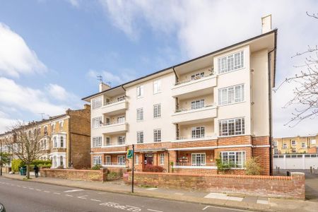 3 bedroom flat to rent - Photo 5