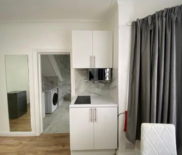 House share to rent in Whitchurch Lane, Edgware, HA8 - Photo 6
