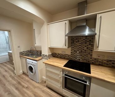 1 Bed Flat, Brunswick Terrace, BN3 - Photo 5