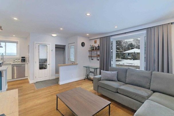 For Lease - 78 Richardson Drive, Aurora, Ontario - Photo 1