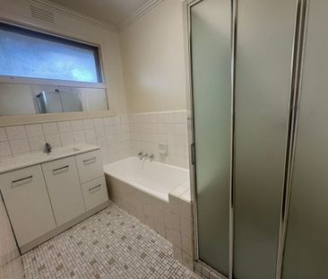 Charming Two-Bedroom Unit with Private Courtyard in Prime Balwyn Lo... - Photo 6