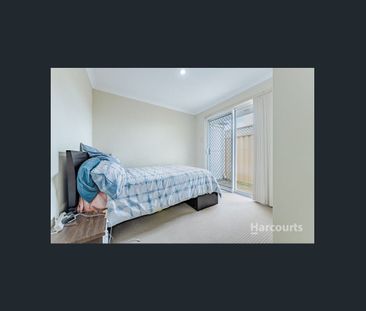 NEAT & TIDY FAMILY HOME - Photo 4