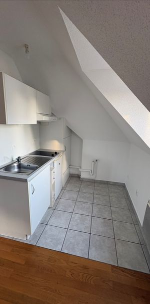 Location Appartement 1 pièce 23m² - Photo 1