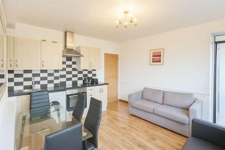 Chadswell House, Cromer Street, WC1H - Photo 2