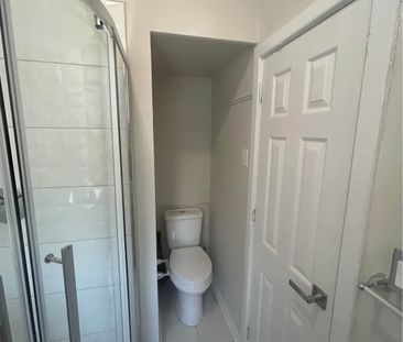 25 Russell - Photo 6