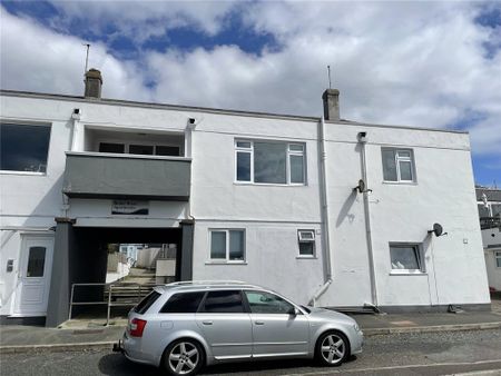 3 bedroom apartment to rent - Photo 4