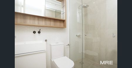 Luxury home with full CBD views - Photo 2