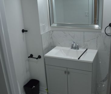 For Lease - 36 Electro Road, Toronto, Ontario - Photo 1