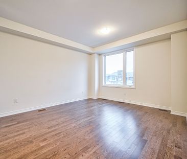 For Lease - 4 Thomas Frisby Jr. Crescent, Markham, Ontario - Photo 3