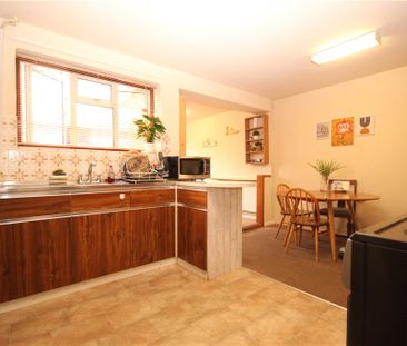 Pond Meadow, Guildford, Surrey, GU2 8LE - Photo 2