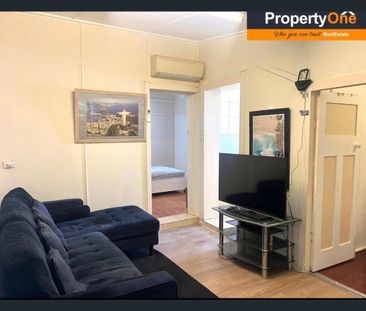 Stylish & Fully Furnished 2-Bedroom Home for Rent - Photo 1