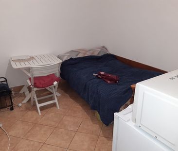 🏠 De ÎNCHIRIAT – Garsonieră în zona Dacia- - Fotografie 2