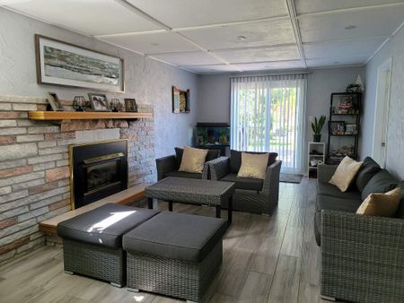 For Lease - 198 Braymore Boulevard, Toronto, Ontario - Photo 5