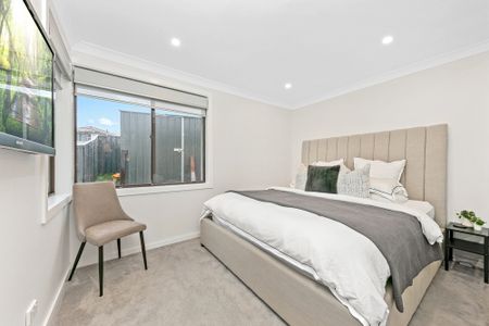 2 Ottawa Street, Toongabbie NSW 2146 - House For Rent | Domain - Photo 5