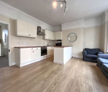 2 double bedroom first floor flat, Acton Lane, London, W3 8NX - Photo 4