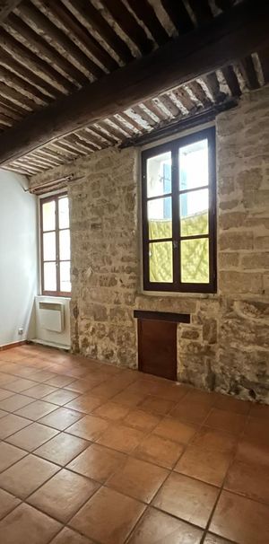 Location Appartement 53m² CARPENTRAS 84200 - Photo 2
