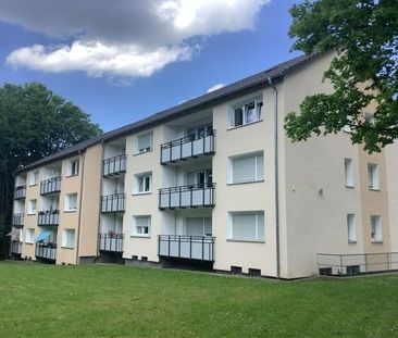 Gemütliche und helle 3 Zimmer-Wohnung mit Balkon in Schildesche - Photo 1