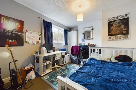 5 bedroom terraced house to rent - Photo 2