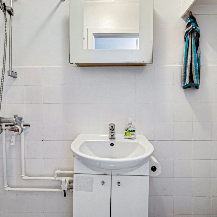 2-VÆRELSES LEJLIGHED TÆT PÅ HAVNEN OG BROEN - Photo 1