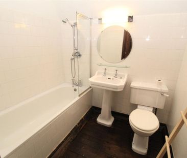 South Lodge, Bishops Court, Clyst St ..., Clyst St Mary - Photo 1