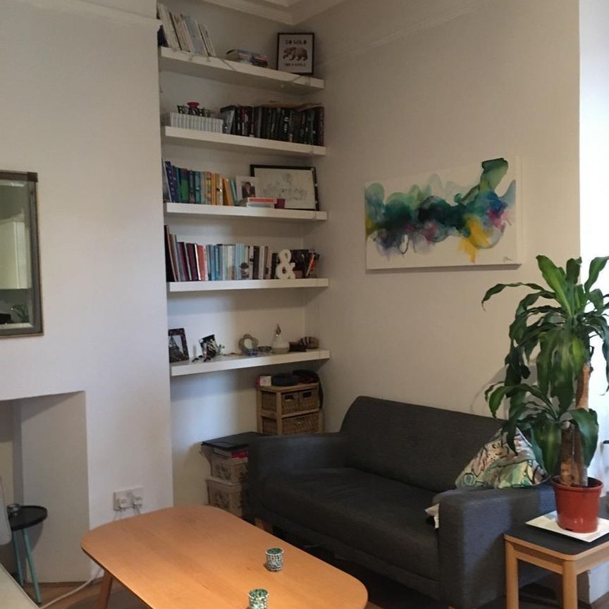 Studio Flat, Glenloch Road, NW3 - Photo 1