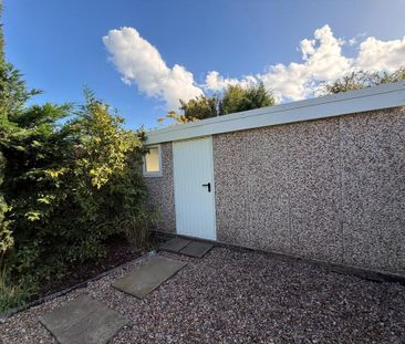3 bedroom semi-detached house to rent - Photo 6