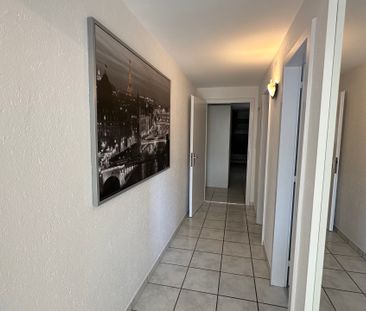Charming penthouse well located in the old town - Foto 1