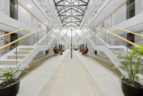 Extra Large High Double Studio - Photo 1