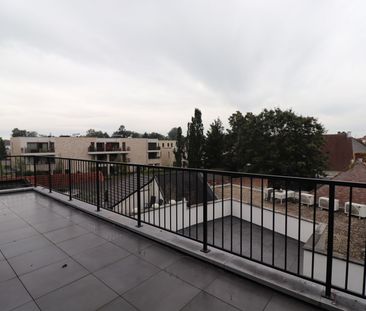 Gerenoveerde loft (2de en 3de verdieping) met terras (ca 28 m²), ga... - Photo 1