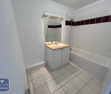 Location Appartement 2 pièces 46m² BOULAZAC ISLE MANOIRE 24750 - Photo 2