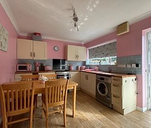 Station Approach, Minster, Ramsgate, CT12 4BP, Kent - Photo 2