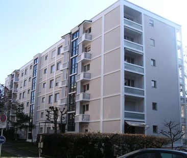 Appartement de 1 pièce au 1er étage avec balcon à Lausanne - Photo 1