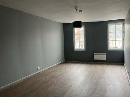 Location Appartement 1 pièce 31m² ANGERS 49100 - Photo 2