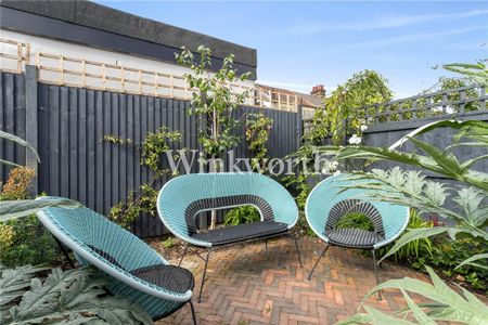 3 bedroom terraced house to rent - Photo 5