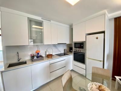 Spacious two-bedroom apartment with sea views in Puerto Rico - Photo 5