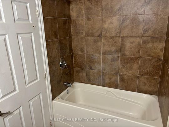 For Lease - 3023 Mission Hill Drive Unit# Bsmt, Mississauga, Ontario - Photo 1